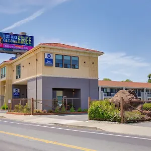 Western Sandman Hotel
