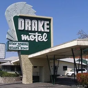 Drake Nashville